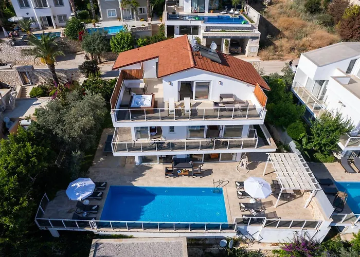 Lumiere 3 Villa