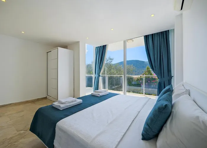 Lumiere 3 Villa
