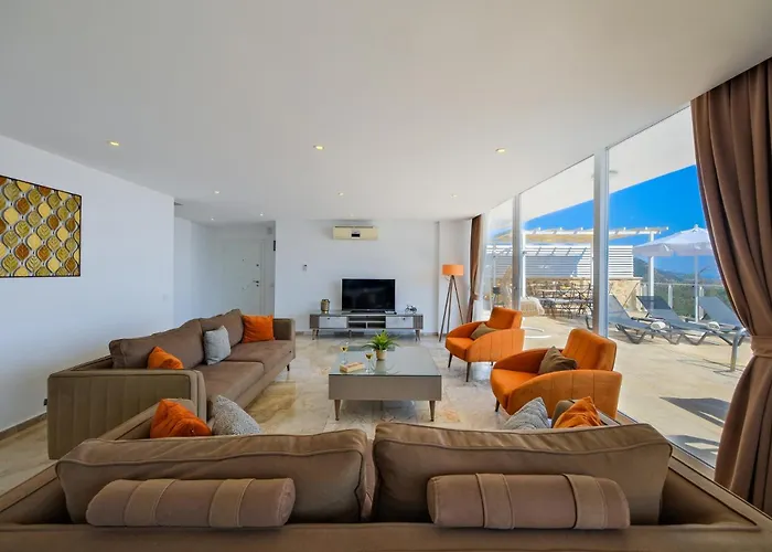Villa Lumiere 3 *